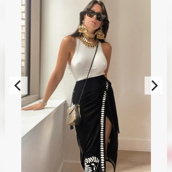 Dylanlex Wrap Skirt - Picture 3 of 10